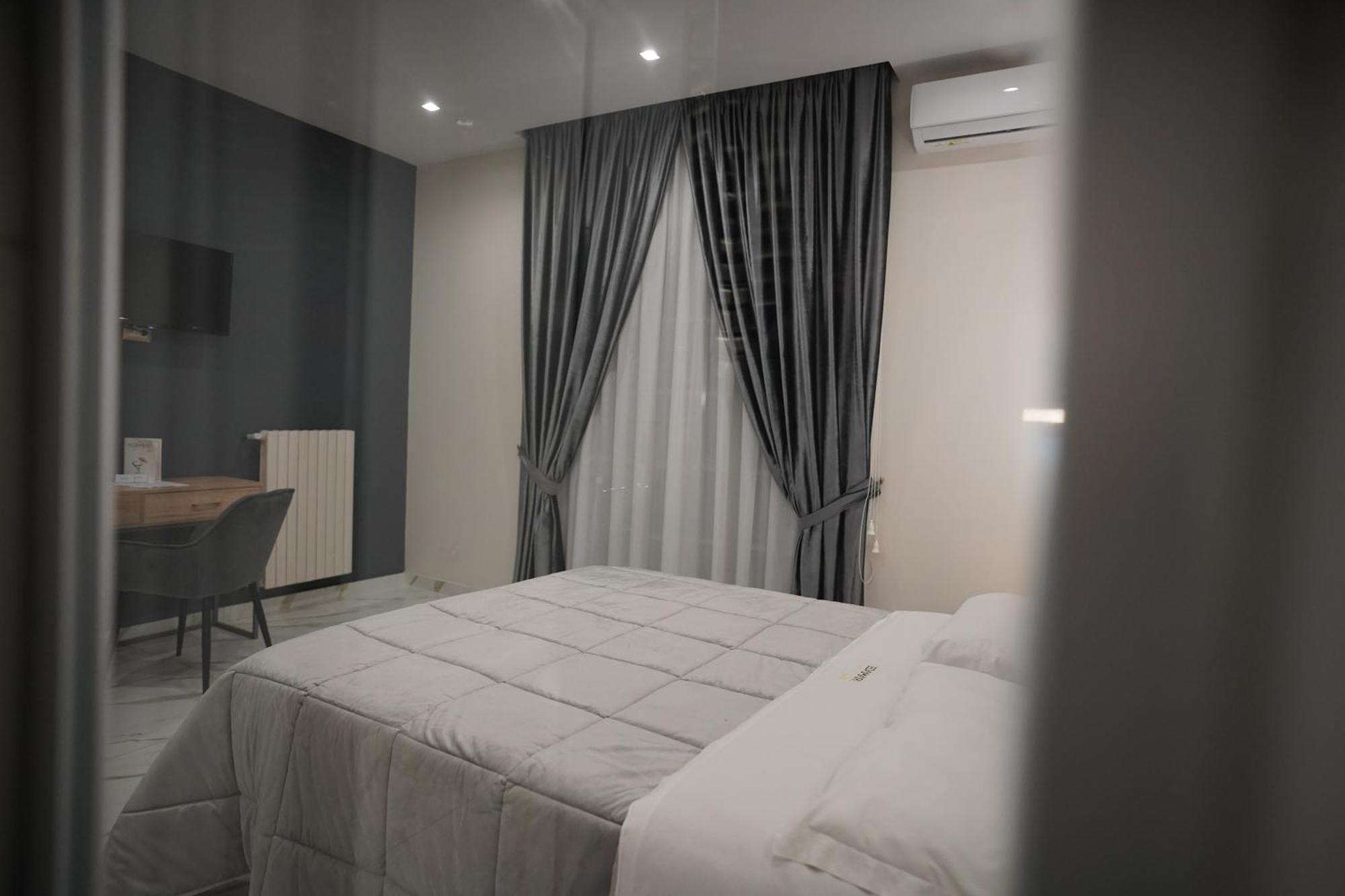 Redamare Suite Lago Patria Luaran gambar