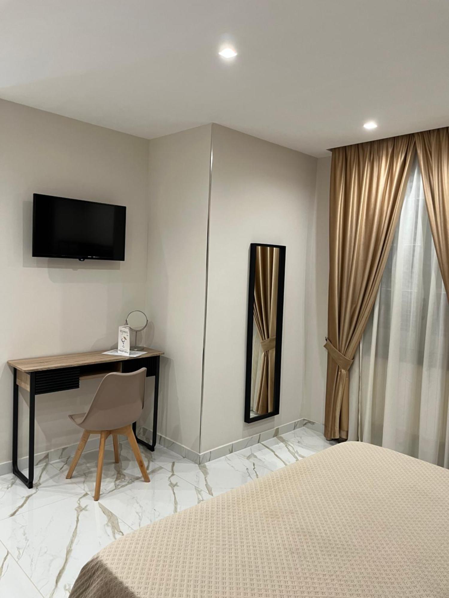 Redamare Suite Lago Patria Luaran gambar